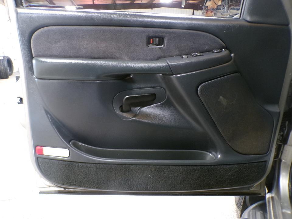 used 2002 Chevrolet Silverado 2500 car, priced at $3,695