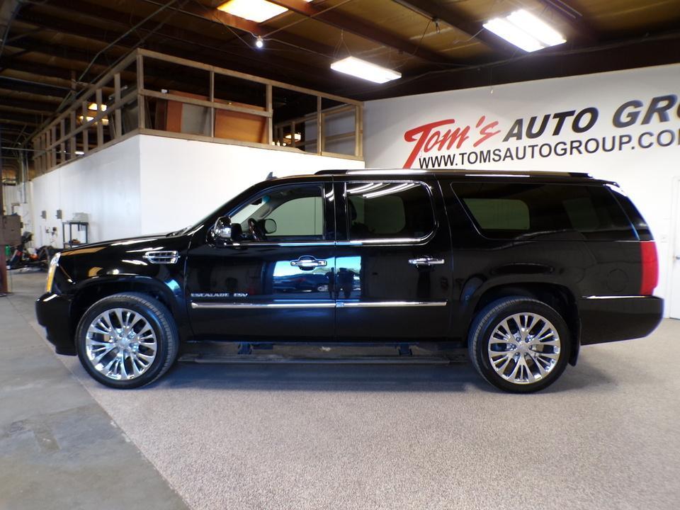 used 2014 Cadillac Escalade ESV car, priced at $6,995