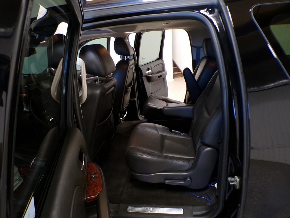 used 2014 Cadillac Escalade ESV car, priced at $6,995