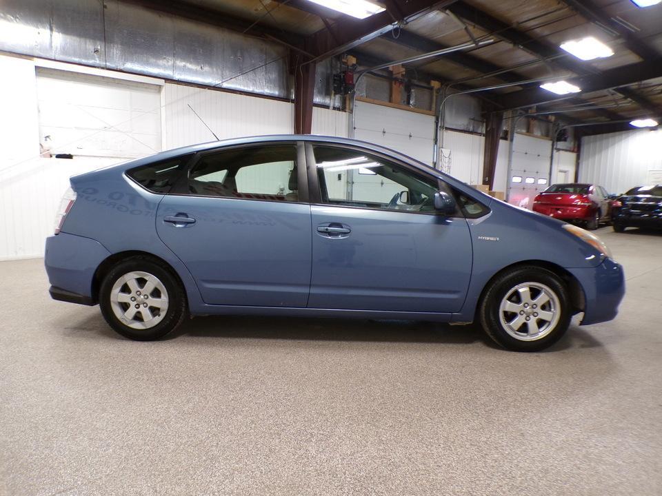 used 2008 Toyota Prius car, priced at $5,495