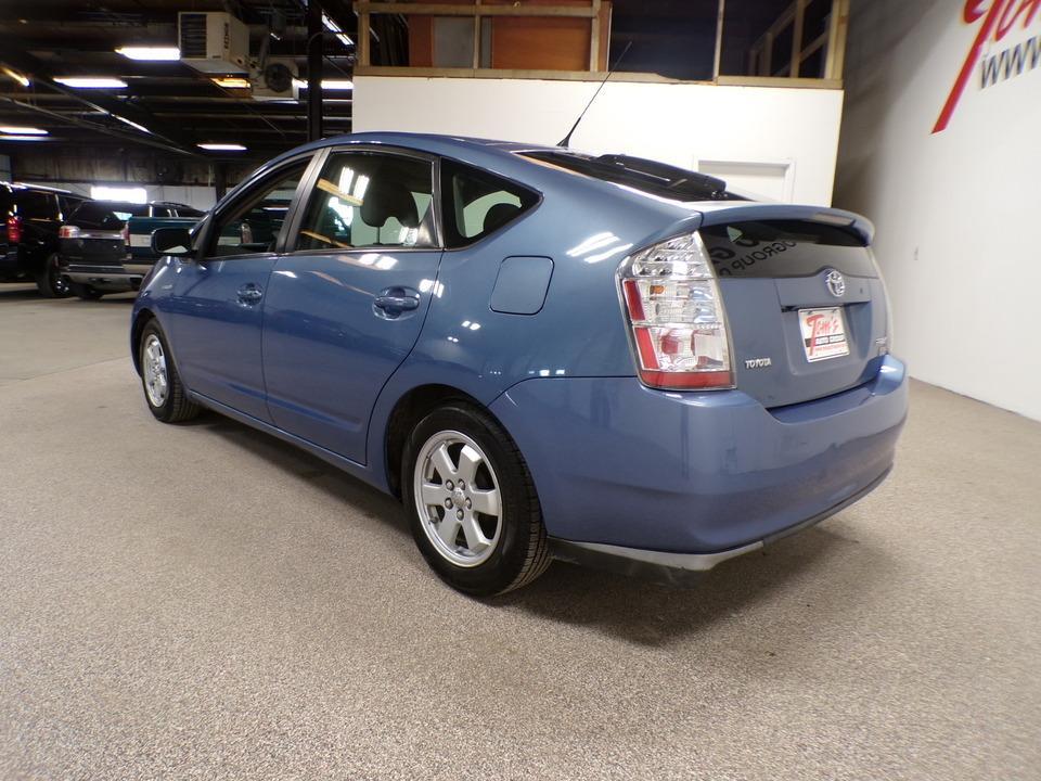 used 2008 Toyota Prius car, priced at $5,495