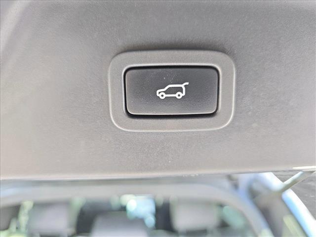used 2021 Land Rover Range Rover car, priced at $31,995