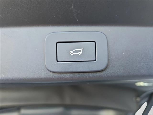 used 2025 Land Rover Range Rover Sport car, priced at $79,998