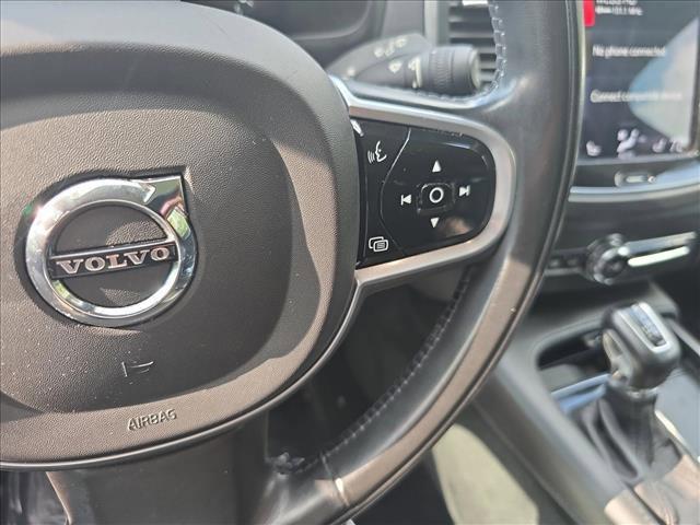 used 2022 Volvo XC90 car, priced at $35,560