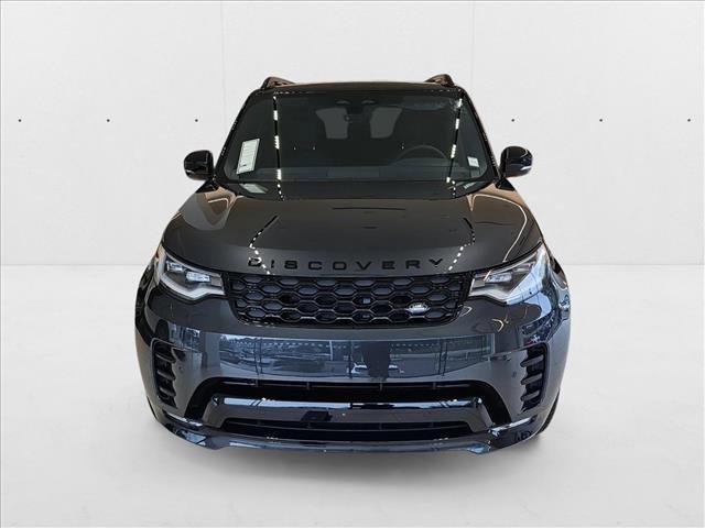 new 2025 Land Rover Discovery car, priced at $79,918