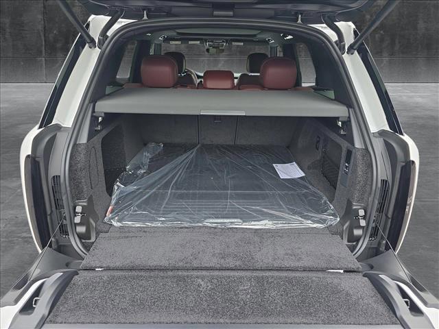 new 2025 Land Rover Range Rover car, priced at $140,205