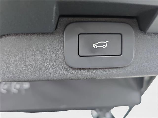 used 2024 Land Rover Discovery car, priced at $57,910