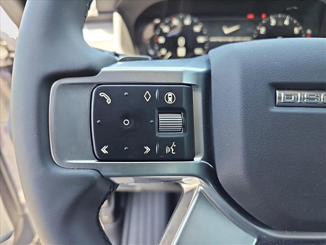 new 2025 Land Rover Discovery car, priced at $78,568