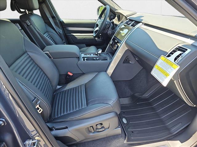 new 2025 Land Rover Discovery car, priced at $78,568