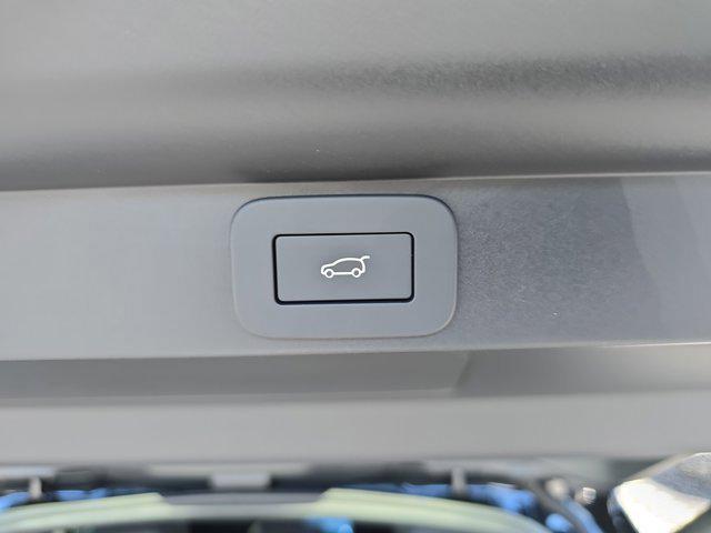 new 2025 Land Rover Range Rover car, priced at $130,845