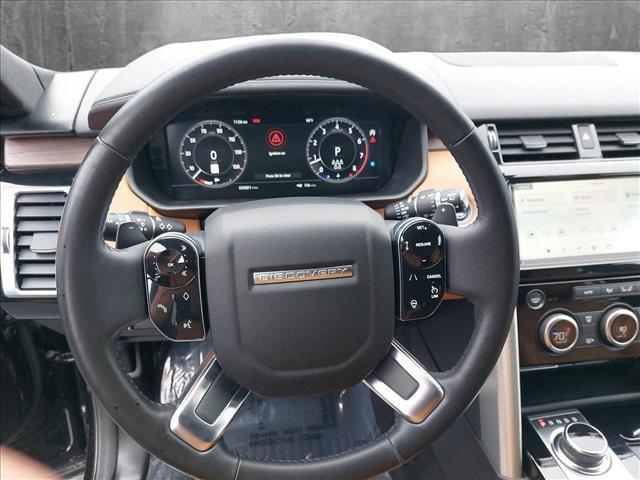 used 2019 Land Rover Discovery car, priced at $34,286