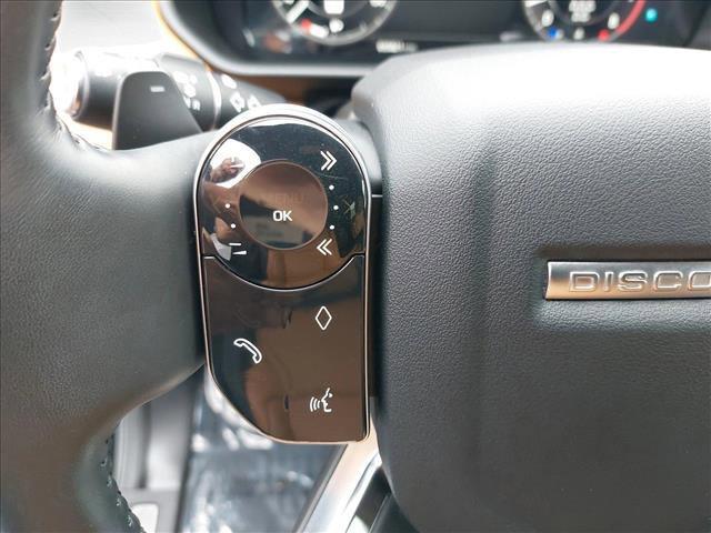 used 2019 Land Rover Discovery car, priced at $34,286