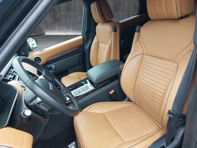 used 2019 Land Rover Discovery car, priced at $34,286
