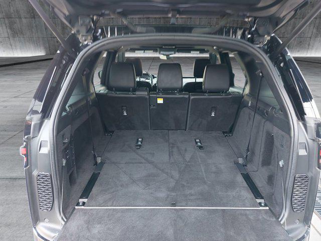 used 2023 Land Rover Discovery car, priced at $44,486