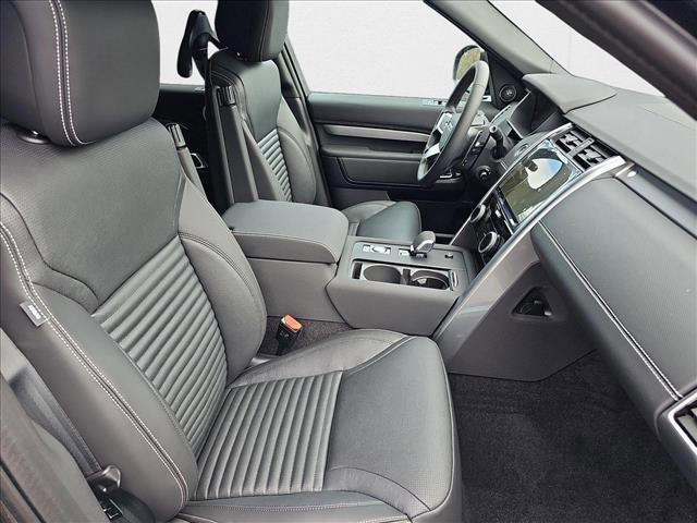 new 2025 Land Rover Discovery car, priced at $73,868