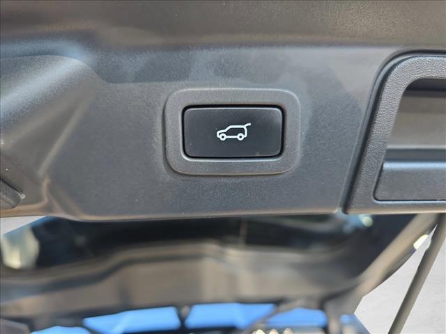 used 2019 Land Rover Range Rover car, priced at $18,910