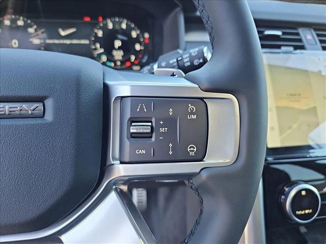 new 2025 Land Rover Discovery car, priced at $78,568