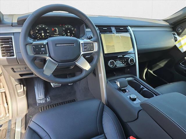 new 2025 Land Rover Discovery car, priced at $78,568