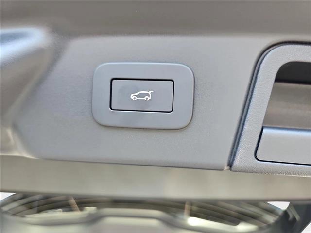 new 2026 Land Rover Range Rover Velar car, priced at $79,497