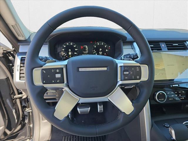 new 2025 Land Rover Discovery car, priced at $78,568