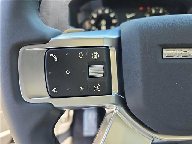 new 2025 Land Rover Discovery car, priced at $78,568