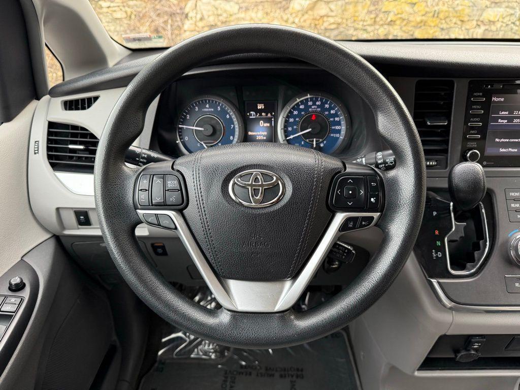 used 2018 Toyota Sienna car, priced at $11,995