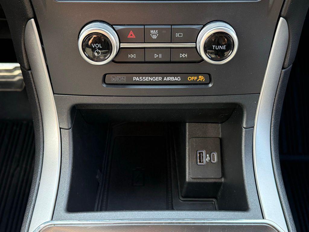 used 2022 Ford Edge car, priced at $24,695