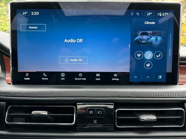 used 2022 Lincoln Nautilus car, priced at $35,698