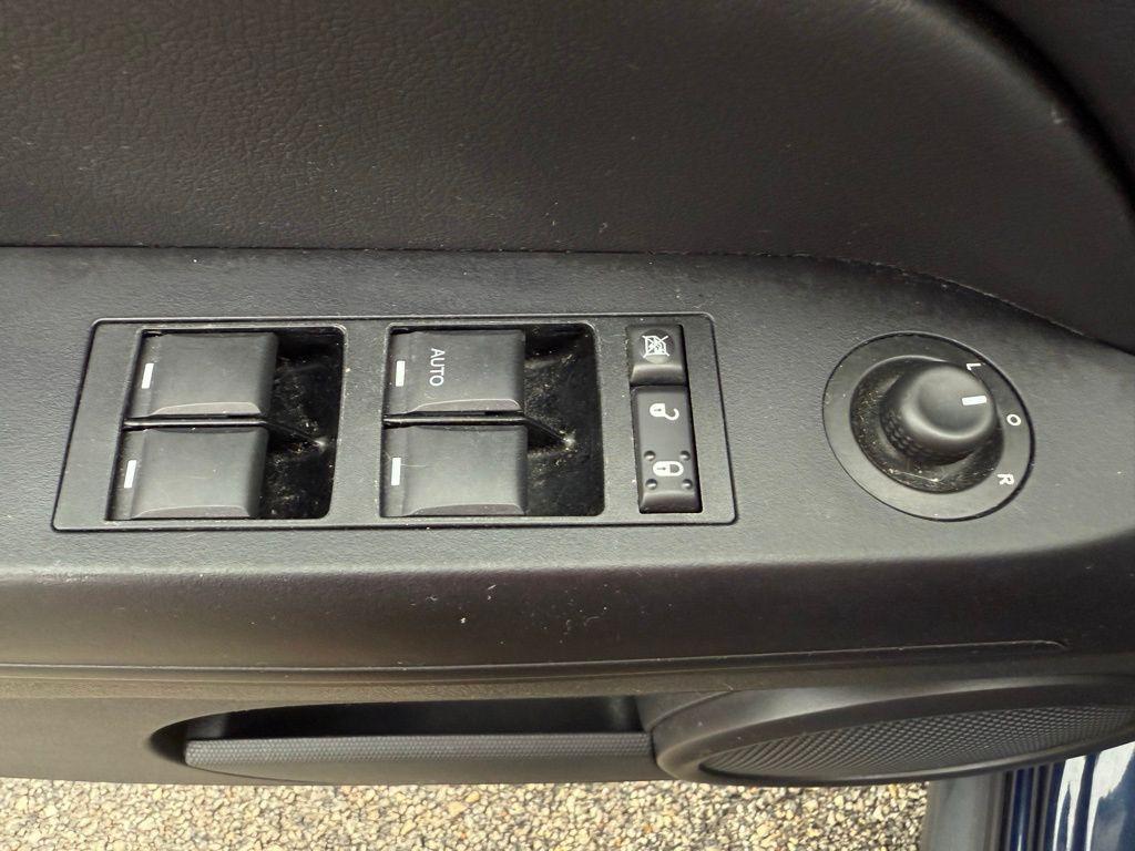 used 2014 Jeep Patriot car, priced at $7,000