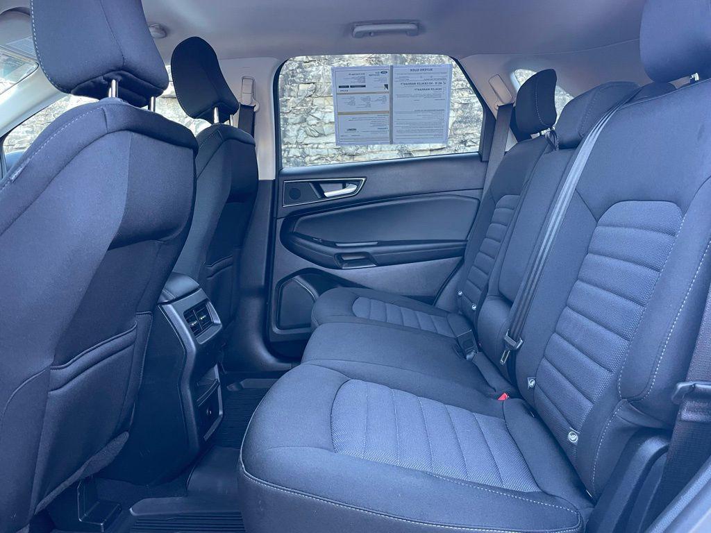 used 2024 Ford Edge car, priced at $24,995