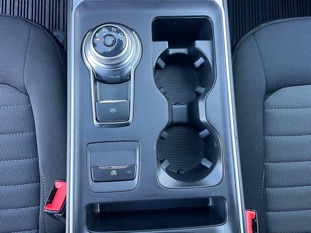 used 2024 Ford Edge car, priced at $24,995