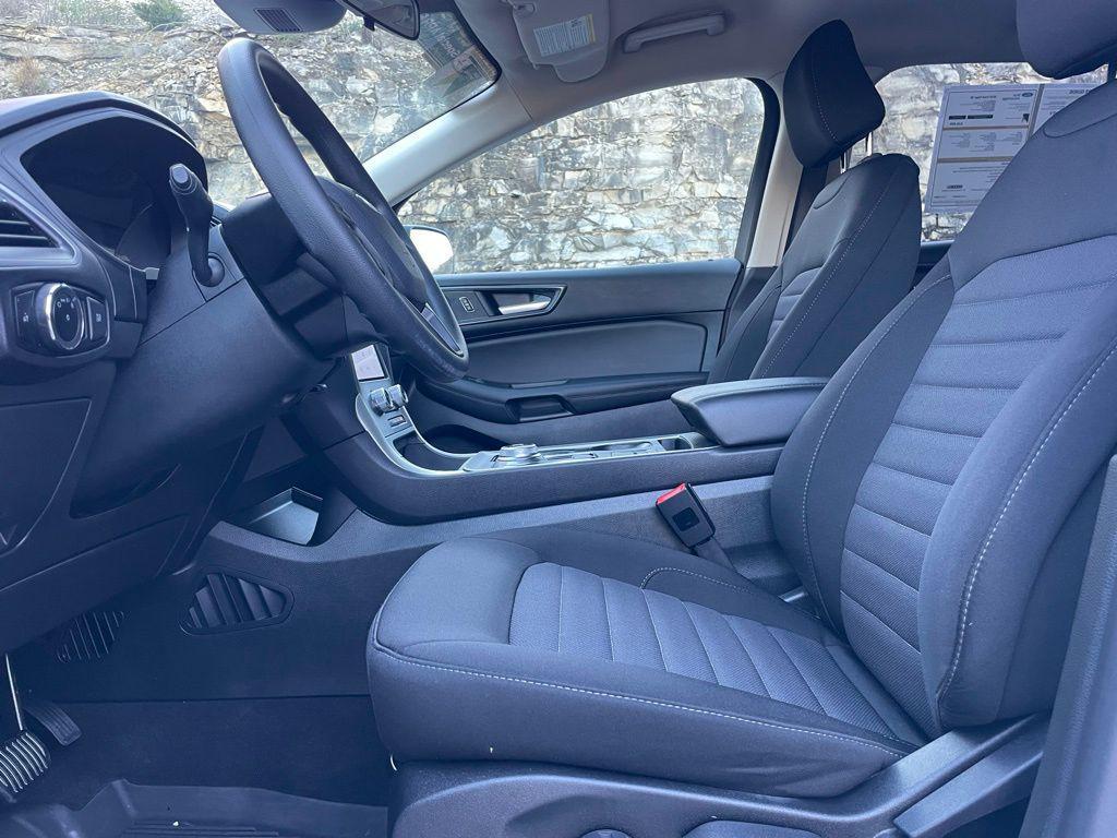 used 2024 Ford Edge car, priced at $24,995