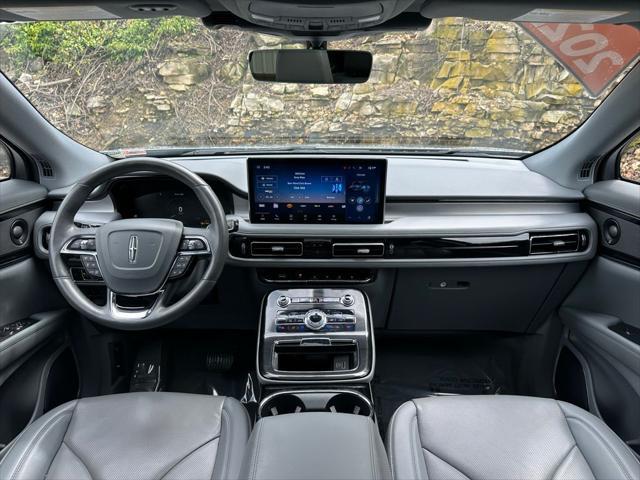 used 2022 Lincoln Nautilus car, priced at $34,328