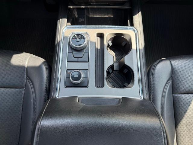 used 2021 Ford Expedition car, priced at $30,998