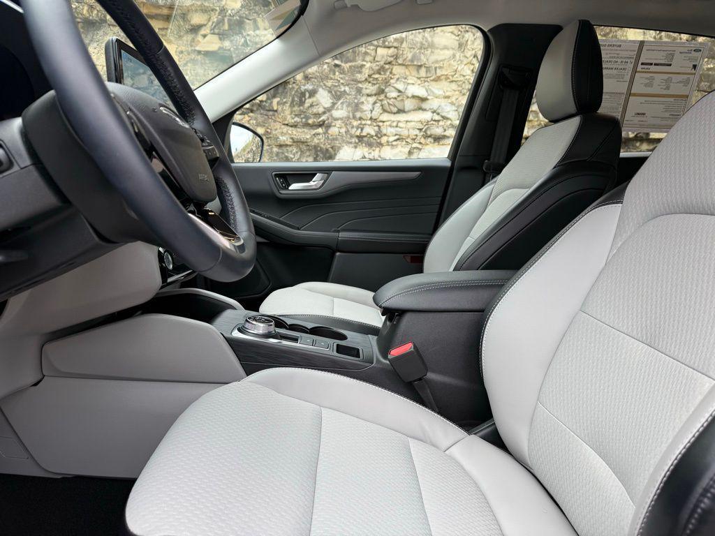 used 2025 Ford Escape PHEV car, priced at $28,500
