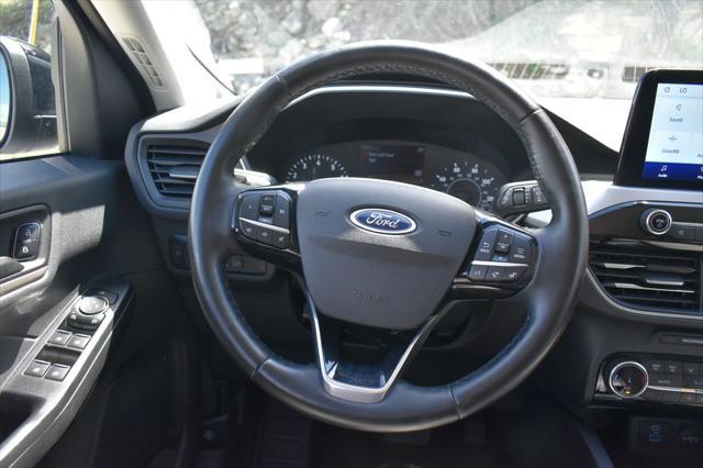 used 2022 Ford Escape car, priced at $23,263
