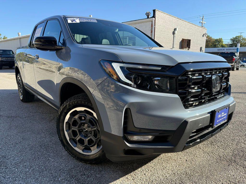 used 2025 Honda Ridgeline car, priced at $37,500