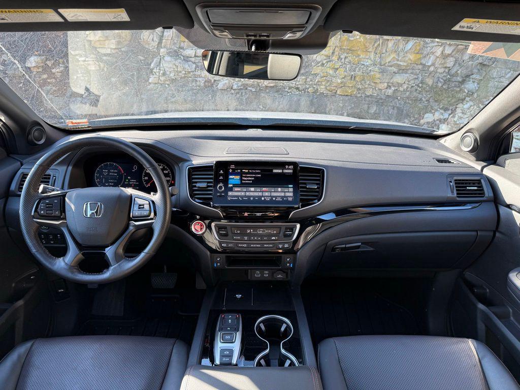 used 2025 Honda Ridgeline car, priced at $37,500