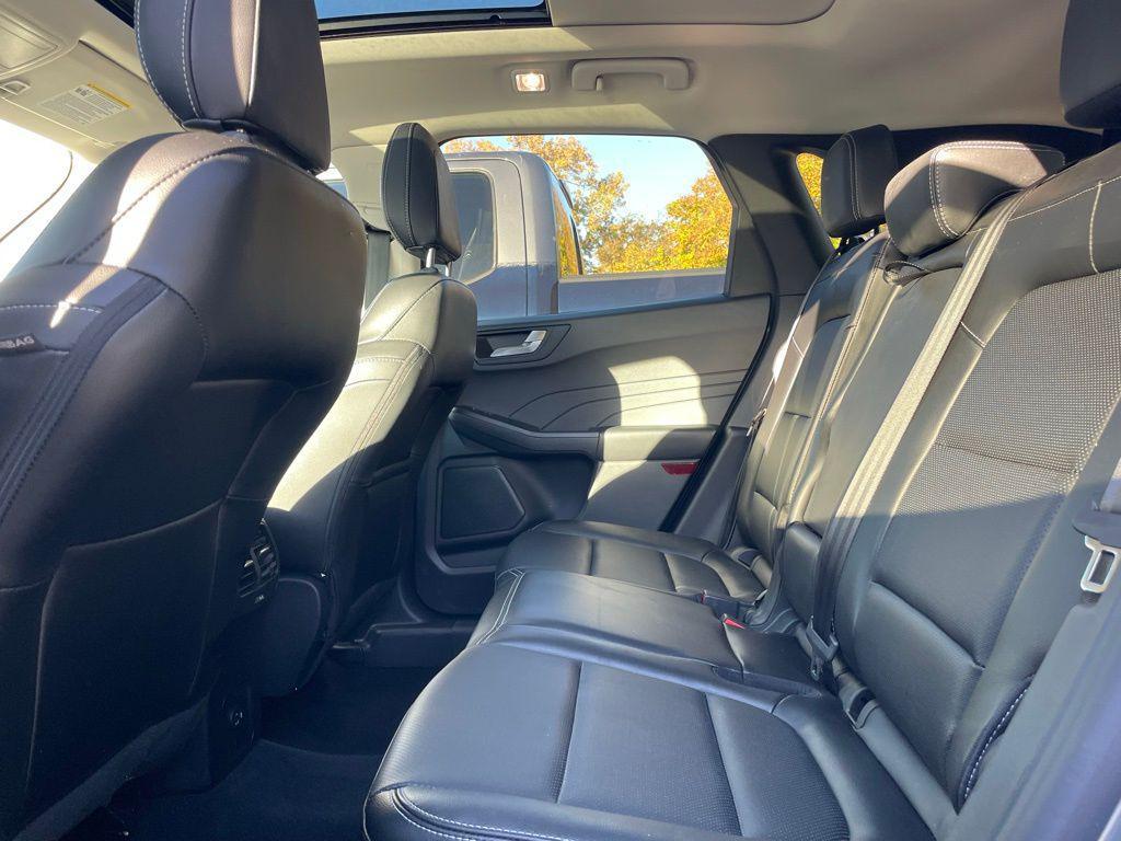 used 2022 Ford Escape car, priced at $23,800