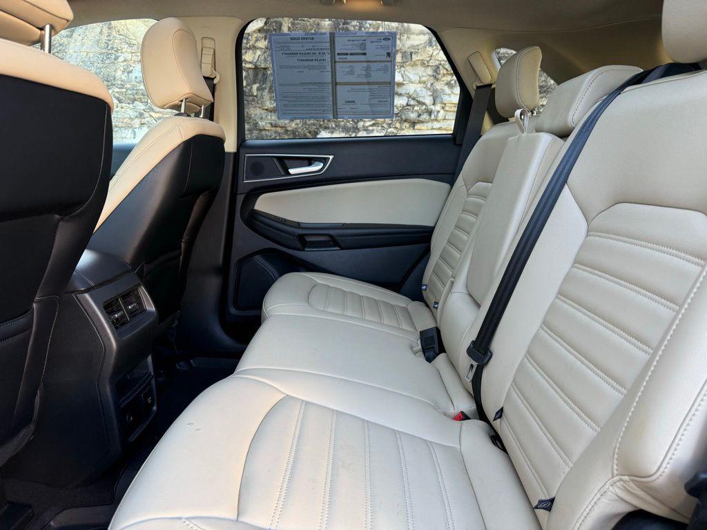 used 2023 Ford Edge car, priced at $25,900