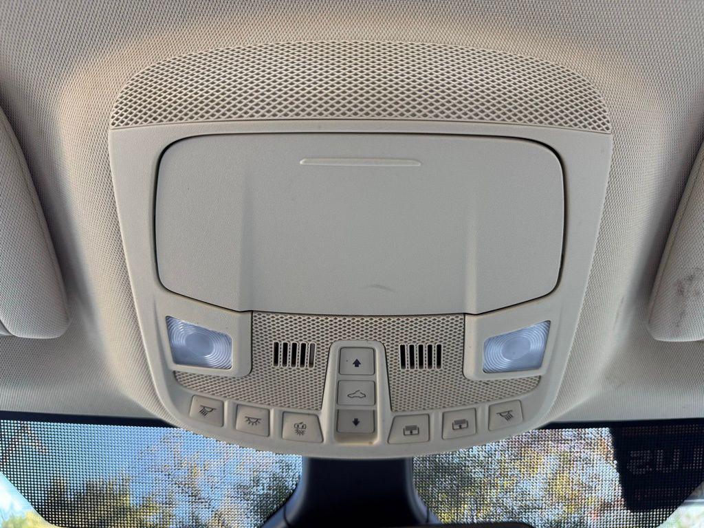 used 2023 Ford Edge car, priced at $25,900