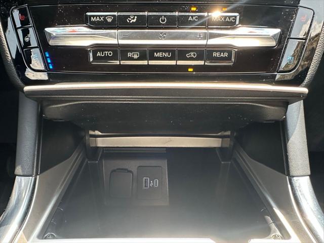 used 2022 Ford Explorer car, priced at $29,998