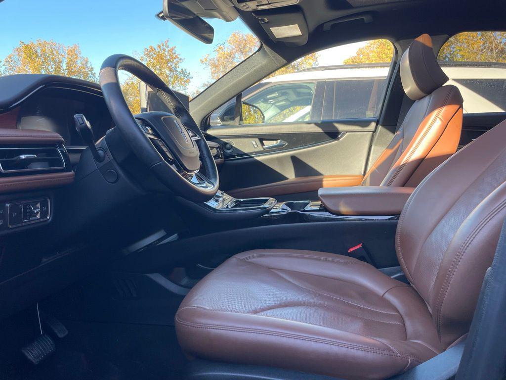 used 2022 Lincoln Nautilus car, priced at $33,995