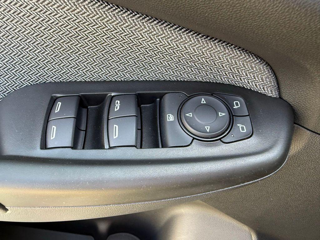 used 2024 Chevrolet TrailBlazer car, priced at $22,998