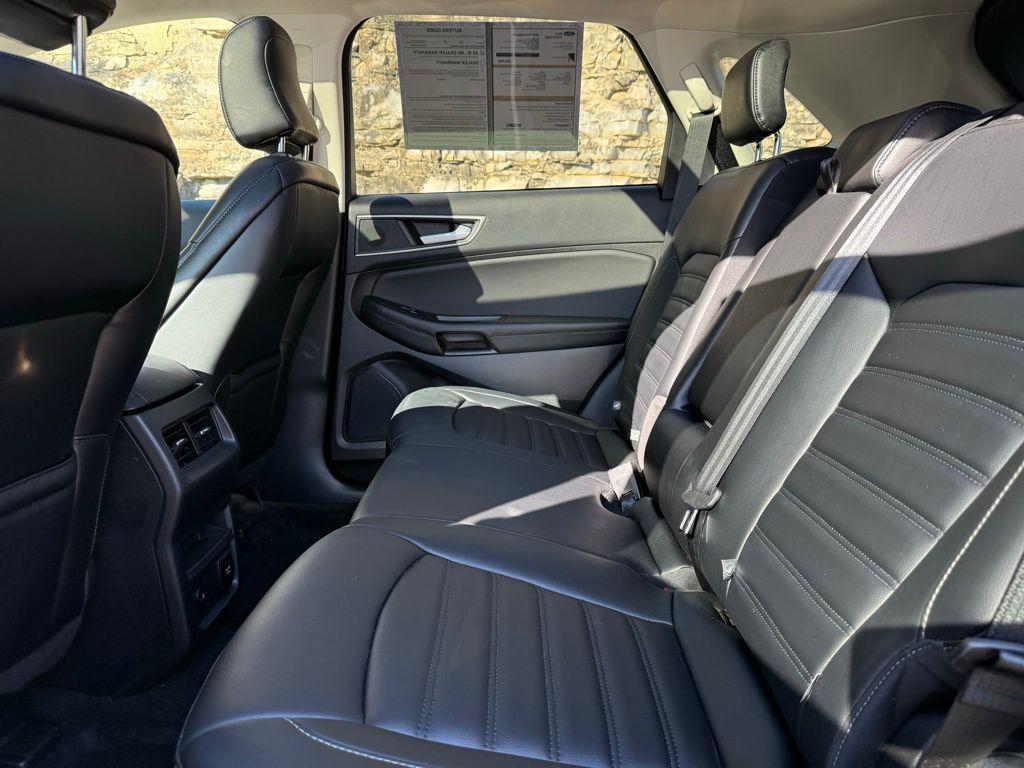 used 2023 Ford Edge car, priced at $25,500