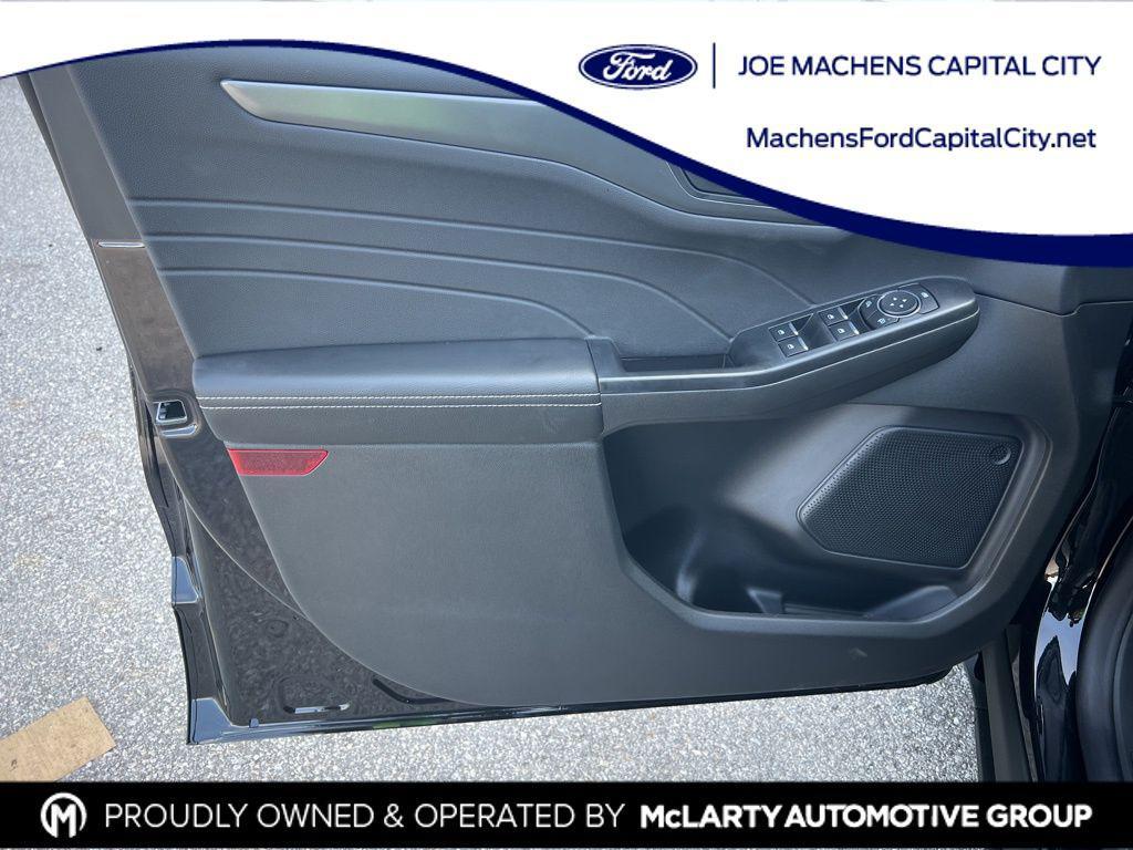 new 2025 Ford Escape car, priced at $27,329