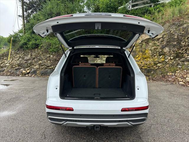 used 2021 Audi Q7 car, priced at $30,498