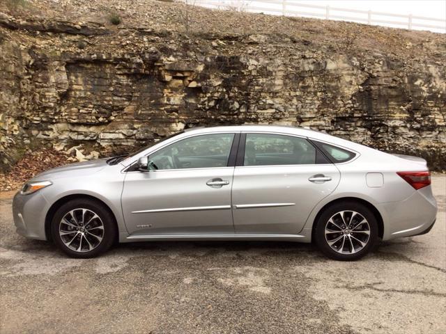 used 2018 Toyota Avalon Hybrid car, priced at $18,993