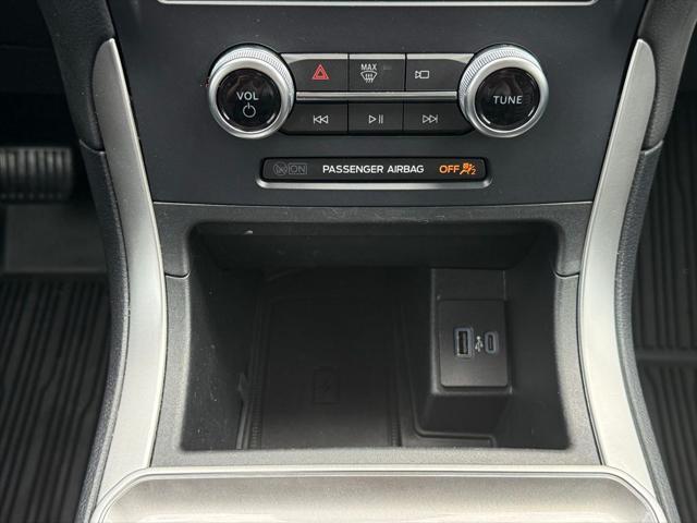 used 2024 Ford Edge car, priced at $29,573