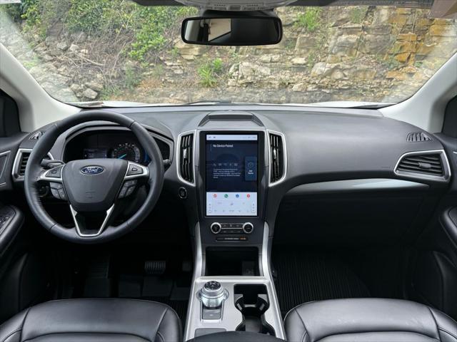 used 2024 Ford Edge car, priced at $29,573